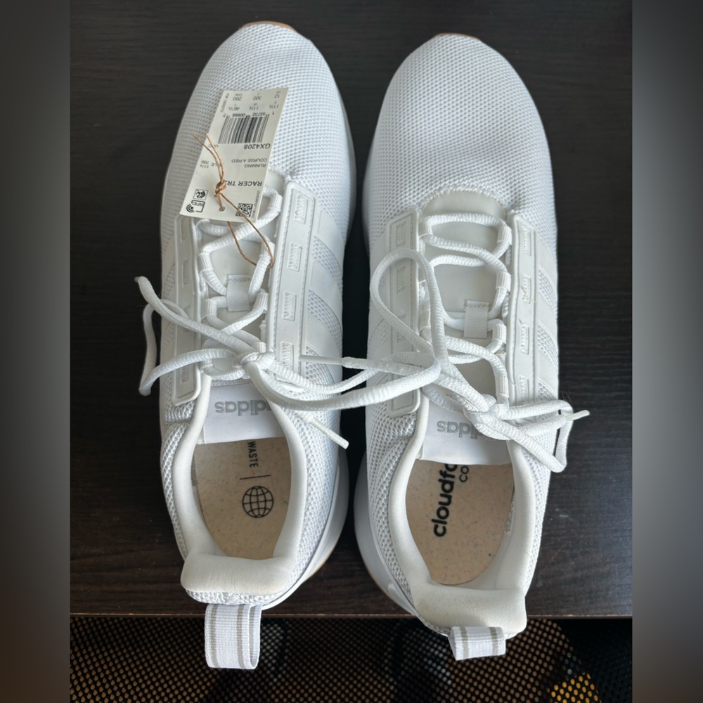NEW Adidas Cloudfooam Racer - Picture 3 of 7